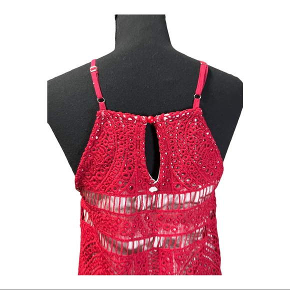 Like New! Beautiful Francesca's Collection Red Crochet Dress Size XS SKU: 4G351 - Picture 4 of 8